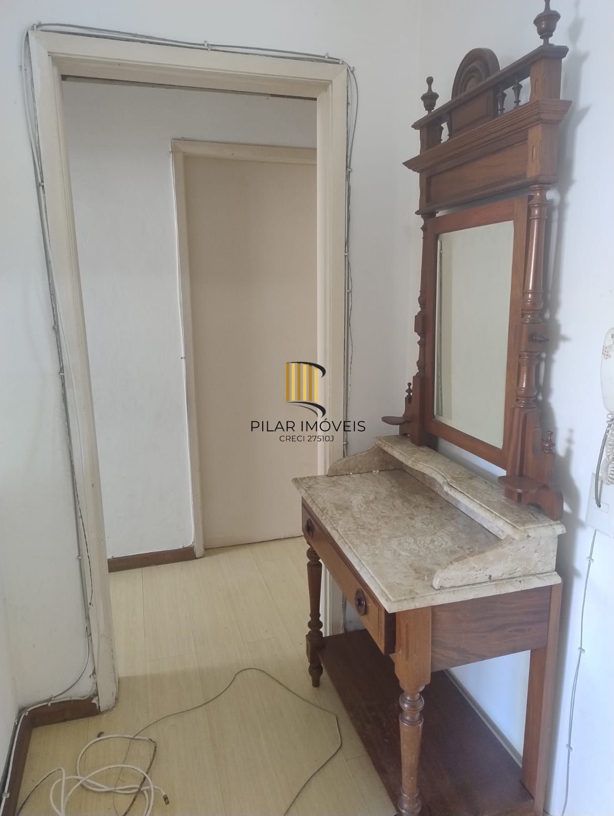 APTO DE 03 DORMOTÓRIOS SACADA. COM ELEVADOR . NO BOM - FIM RIO BRANCO