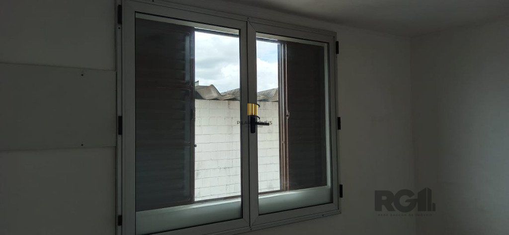 Apartamento 2 dormitórios no bairro Rubem Berta