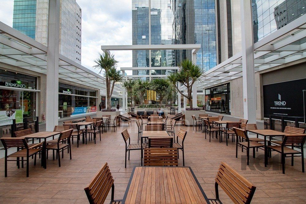 Loft no Tren City andar alto