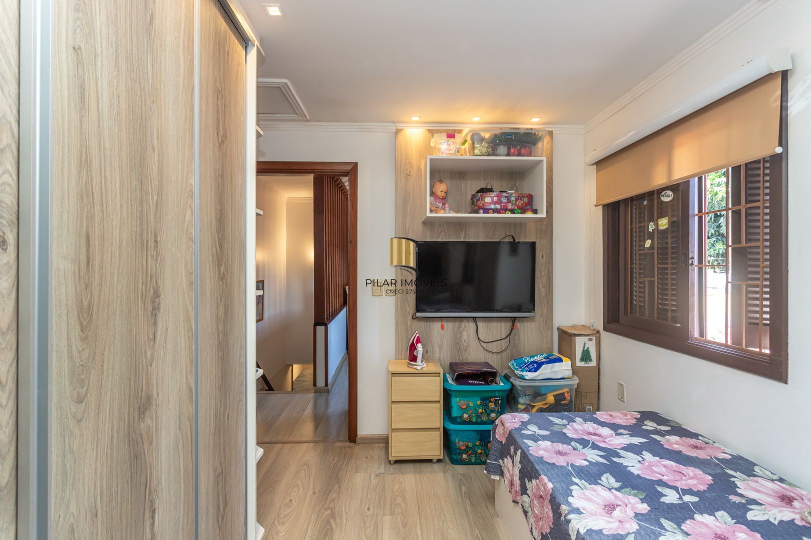 Casa 3 dormitórios no bairro Camaquã