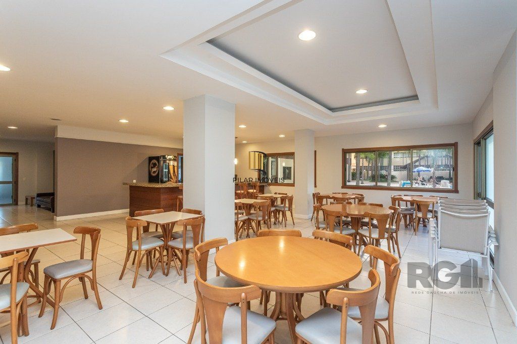 Apartamento 3 dormitórios no bairro Menino Deus