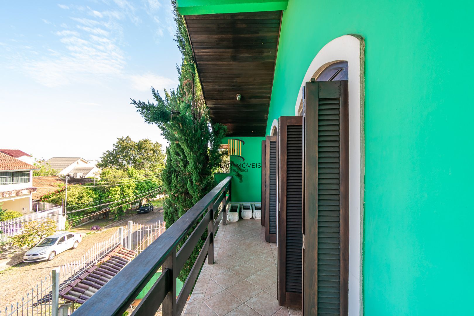 Casa 5 dormitórios no bairro Jardim Sabará