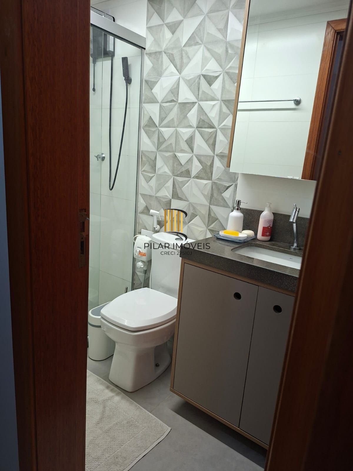 Apartamento no bairro Santo Antônio de 2 dormitórios e vaga rotativa