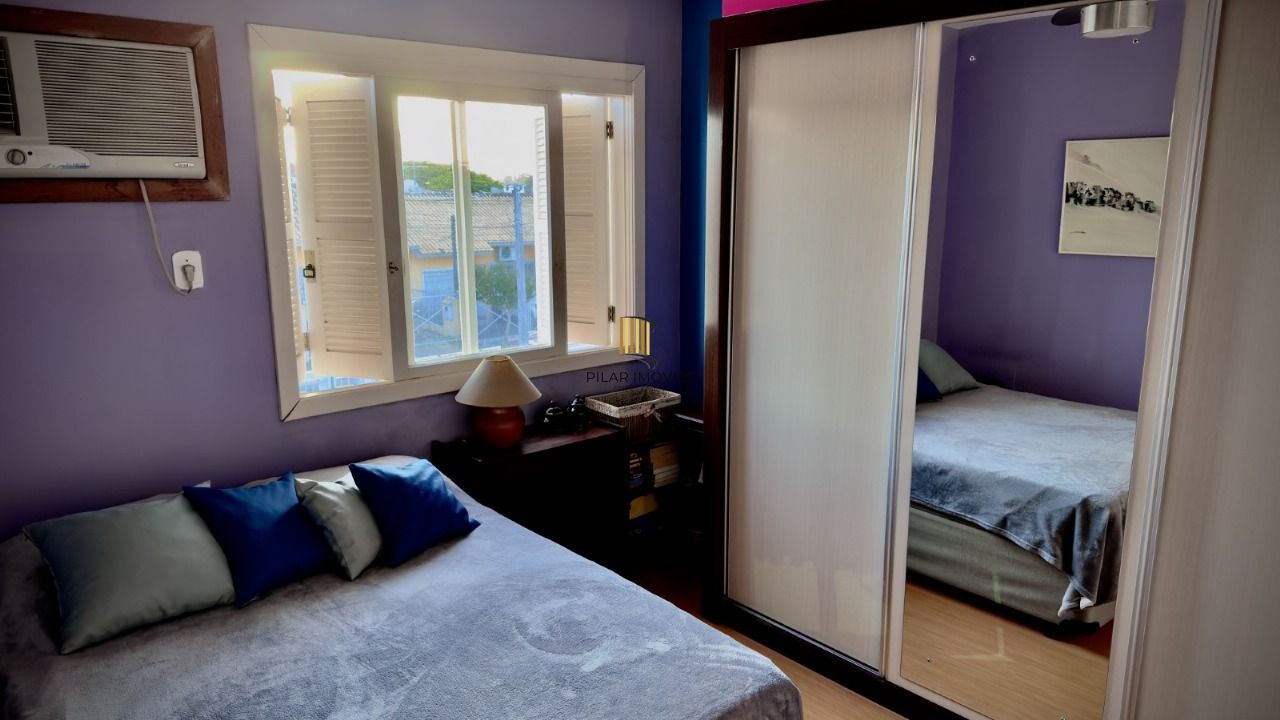 Sobrado 2 dormitórios no bairro Jardim Leopoldina