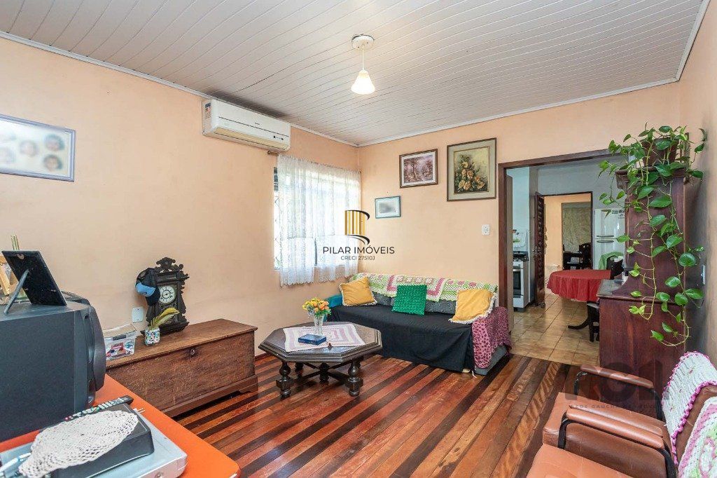 Casa sobrado no Jardim do Salso de 3 dormitórios