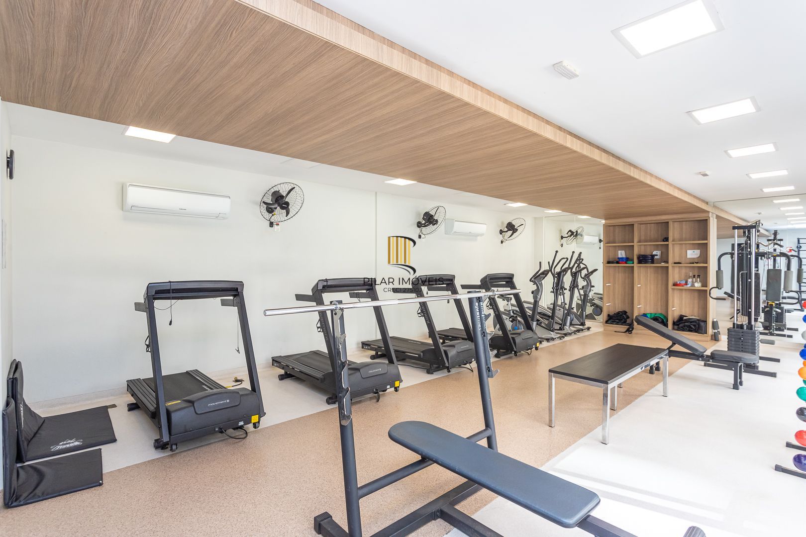 Apartamento 3 dormitórios no bairro Jardim Carvalho