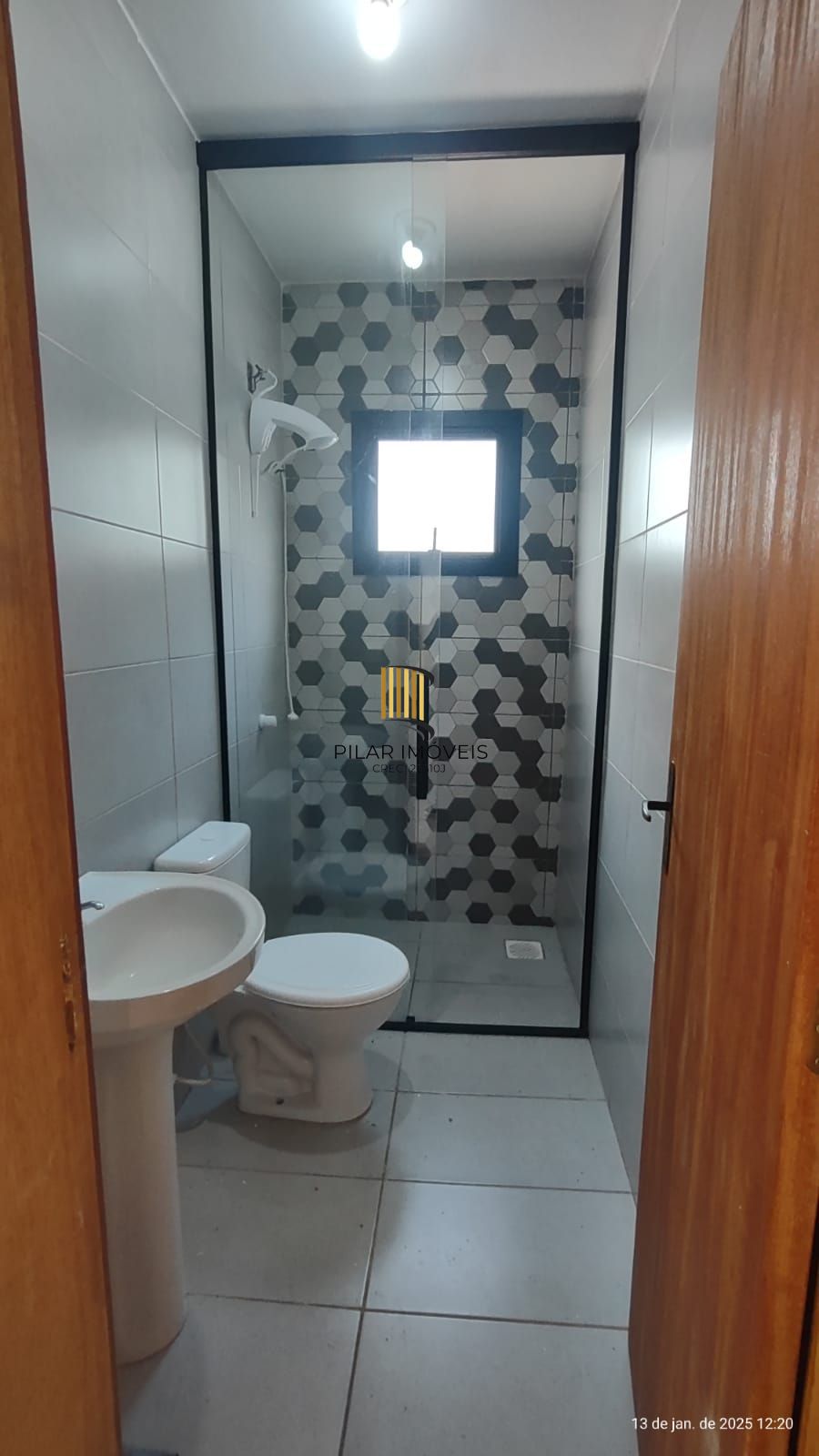 Casa em condomínio de 2 dormitórios no bairro São José em Canoas