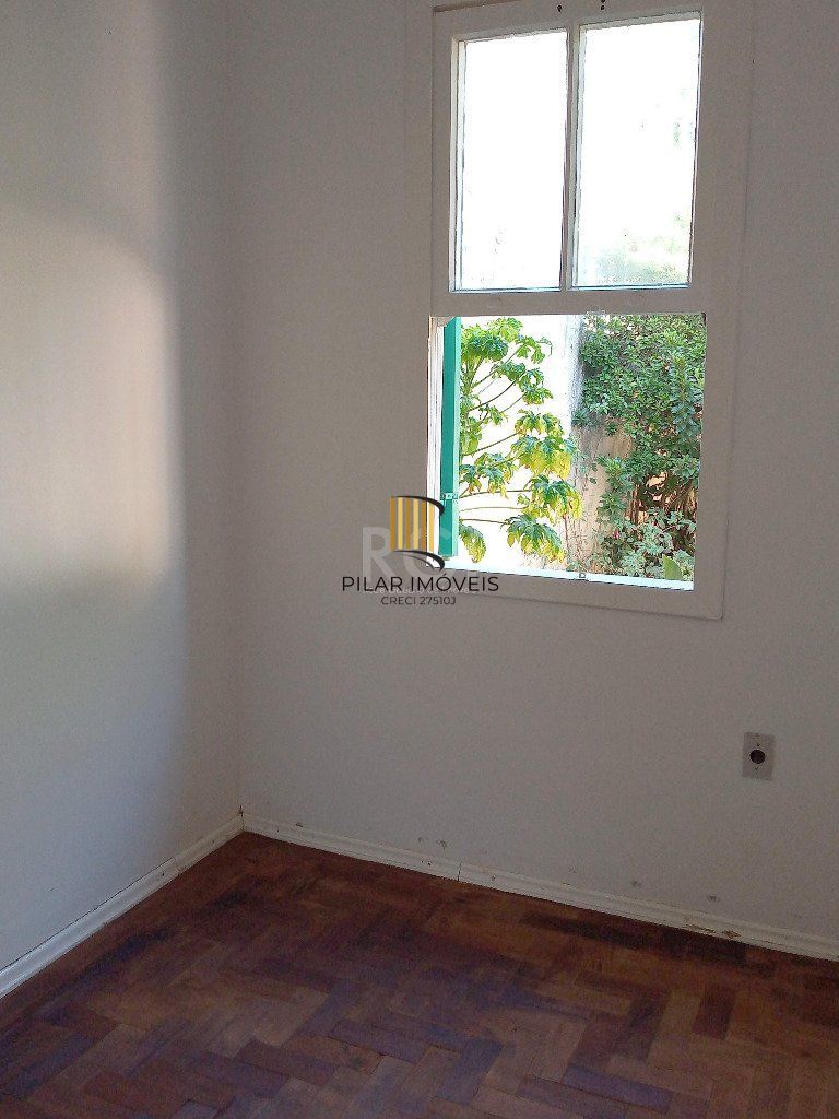 Casa para Venda - 170m², 4 dormitórios, sendo 1 suites, 2 vagas - Tristeza