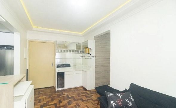 Apartamento na Azenha de 3 dormitórios térreo