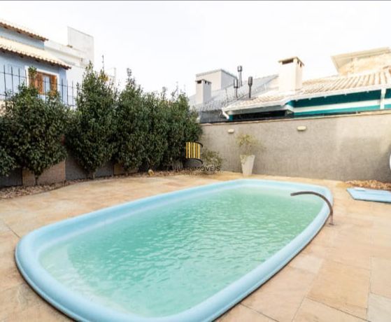 Casa com 3 Quartos à venda, 141m² - Hípica