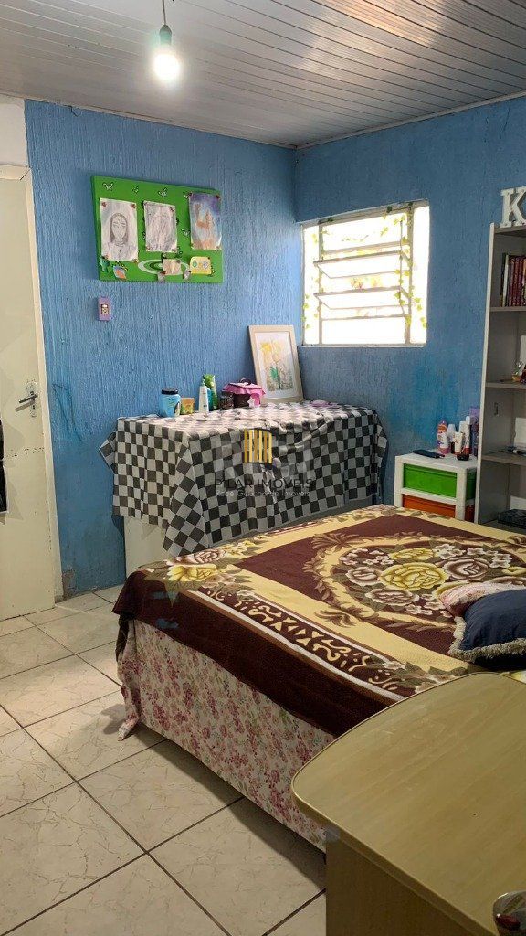 Casa 4 dormitórios 3 banheiros garagem coberta para 3 + carros