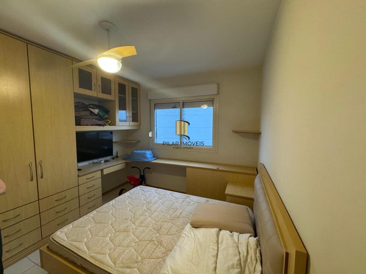 Apartamento na Cidade Baixa de 2 dormitórios e vaga