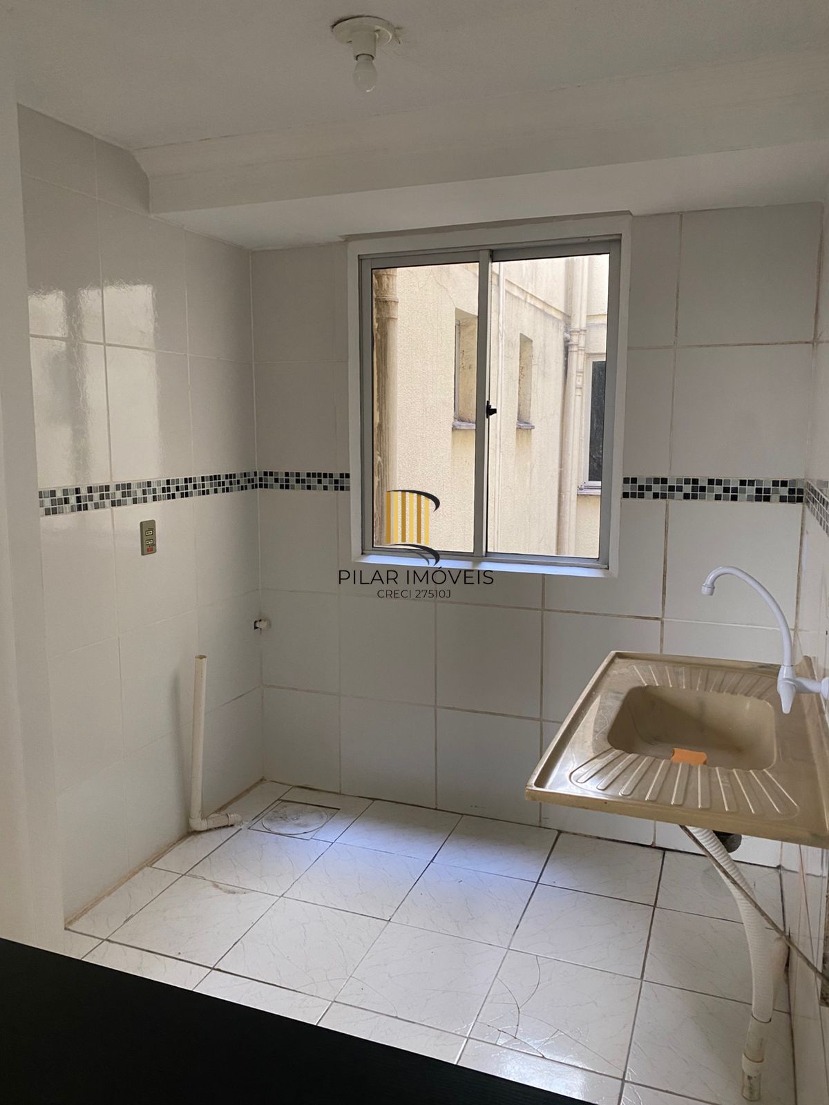 Apartamento de 2 dormitórios e vaga rotativa na Vila Nova