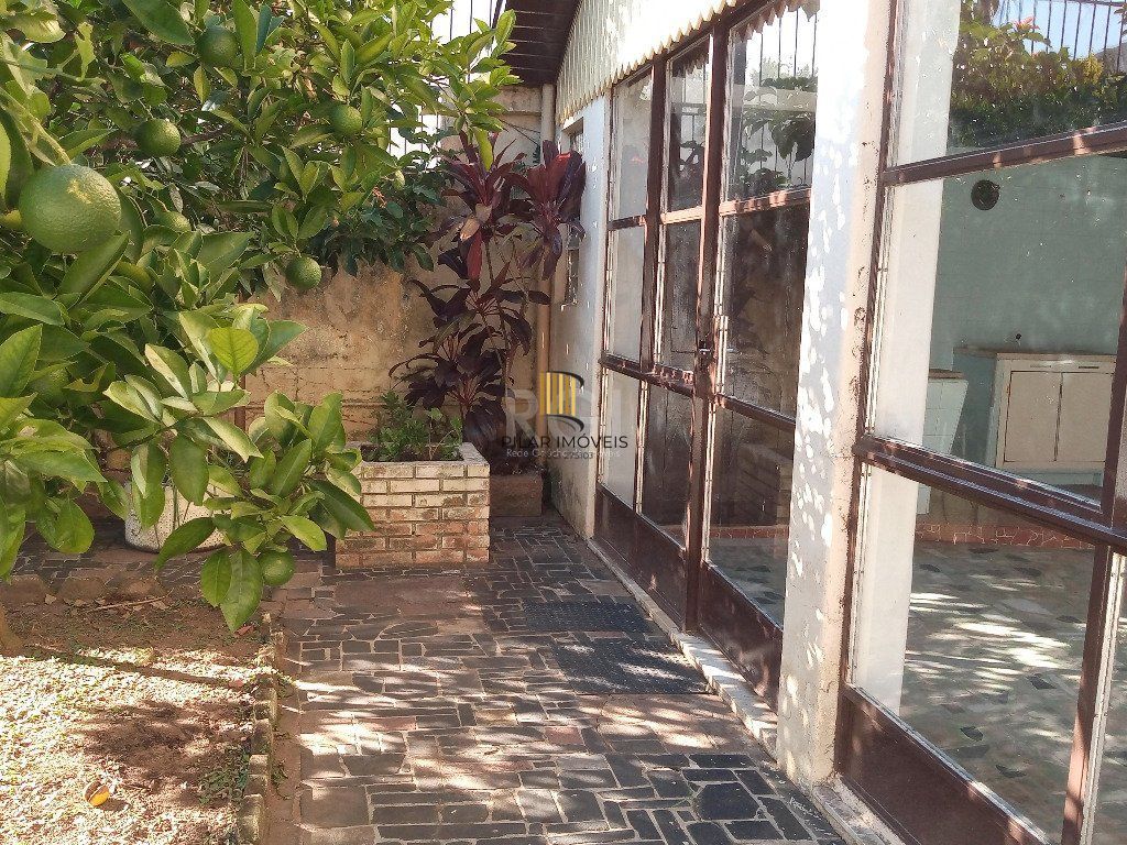 Casa para Venda - 170m², 4 dormitórios, sendo 1 suites, 2 vagas - Tristeza