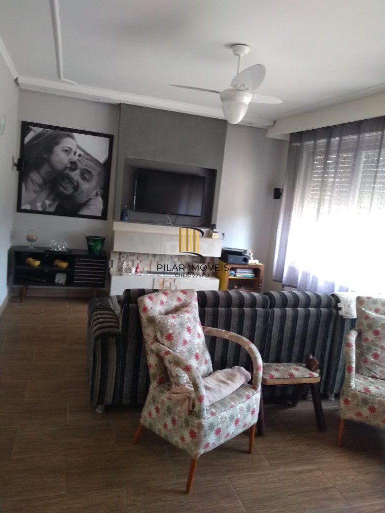 Casa para Venda - 254m², 3 dormitórios, 2 vagas - Sarandi - Pilar Imóveis