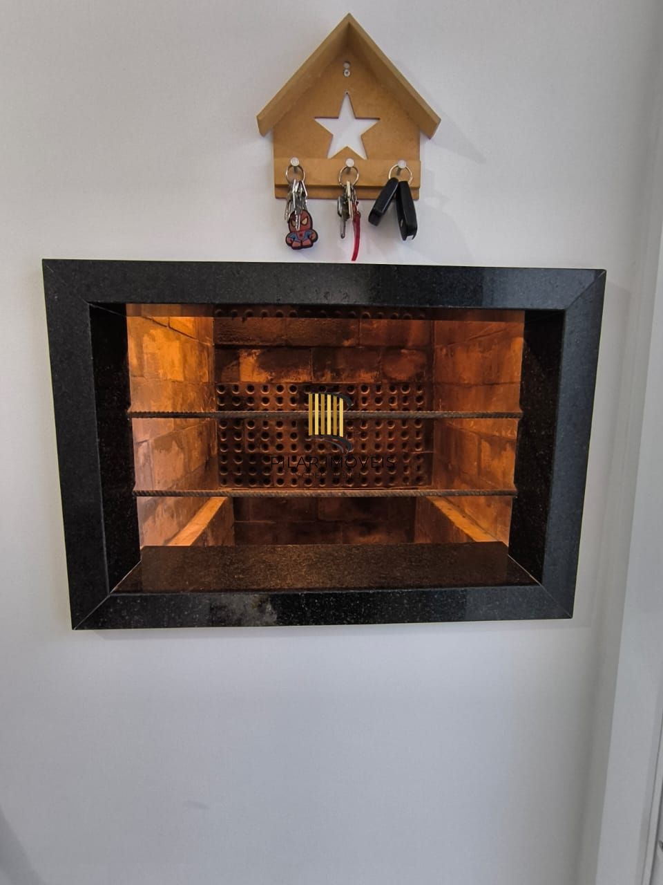 Casa 2 dormitórios no bairro Jardim Algarve