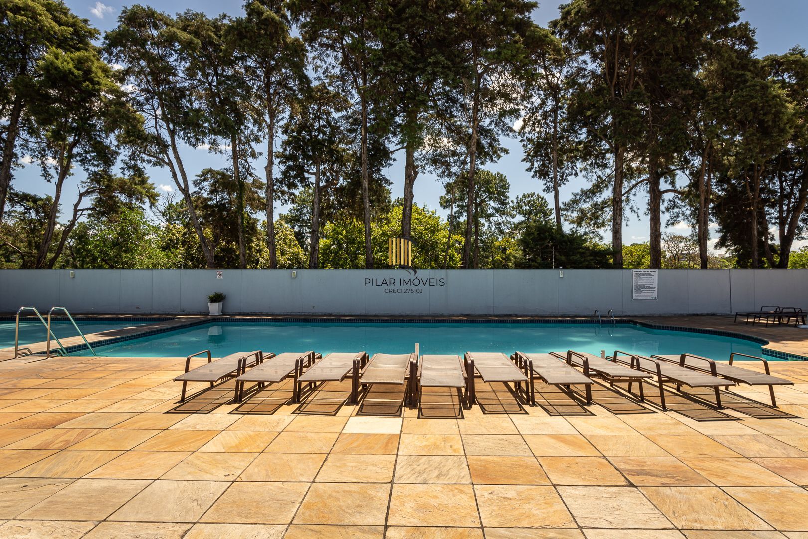 Apartamento de 2 dormitórios DESOCUPADO em frente do Iguatemi