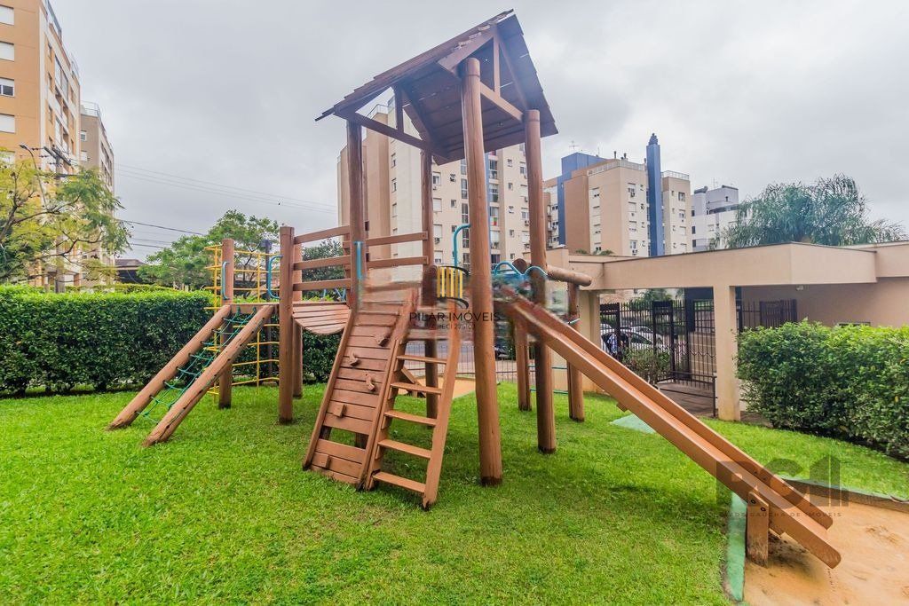 Apartamento 3 dormitórios no bairro Chácara das Pedras