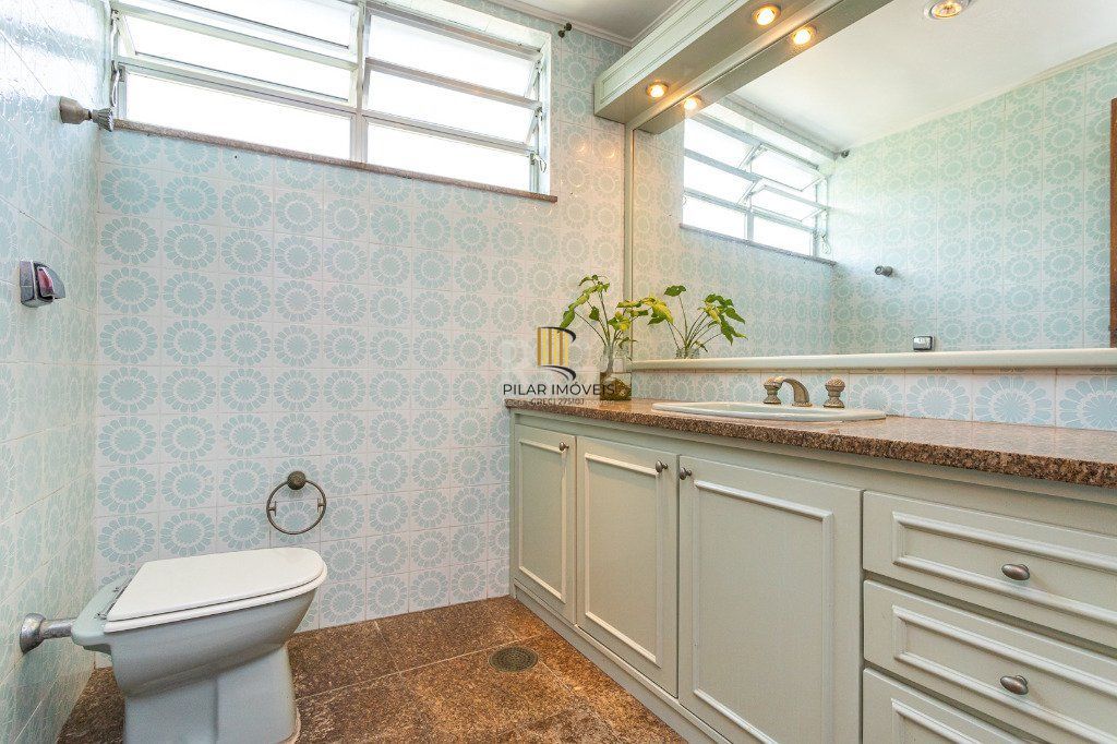 Apartamento no Rio Branco de 4 dormitórios e vaga