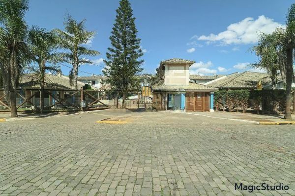 Casa de Condomínio 3 dormitórios no bairro Humaitá