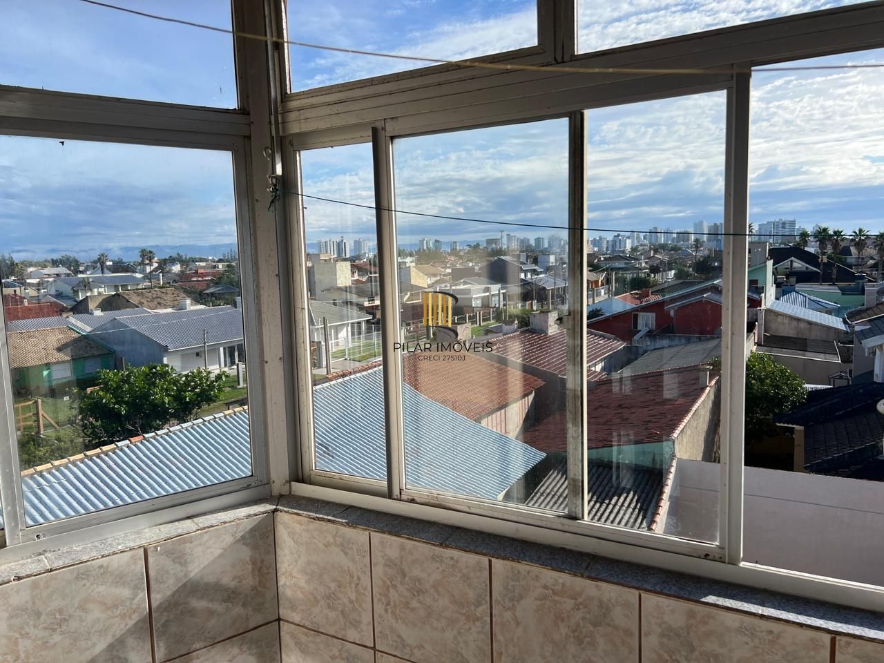 Cobertura 2 dorm. com garagem, elevador Centro de Tramandaí