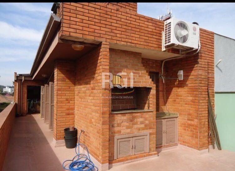 Cobertura para Venda - 255.99m², 5 dormitórios, sendo 1 suites, 2 vagas - Menino Deus