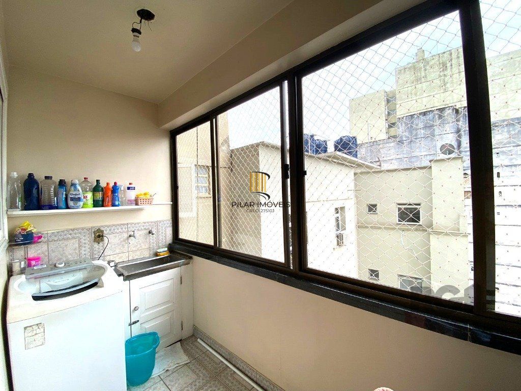 Apartamento no Centro de 3 dormitórios andar alto