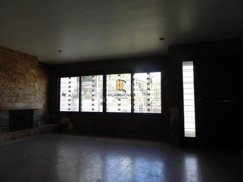 Casa para Venda - 110m², 4 dormitórios, sendo 1 suites, 4 vagas - Jardim Itu