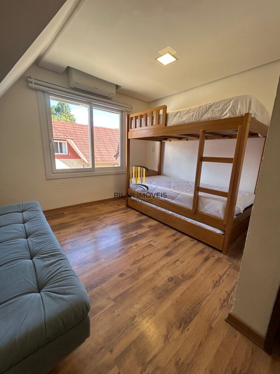 Casa em Canela no bairro Vila Maggi