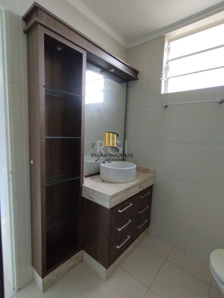 Apartamento para Venda - 67.14m², 2 dormitórios, 1 vaga - Centro