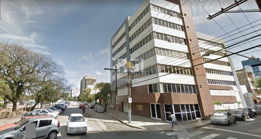 Conjunto / Sala com 43m² e vaga no Centro Histórico