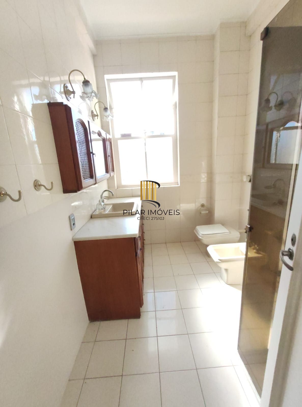 Apartamento 2 dormitórios no bairro Floresta