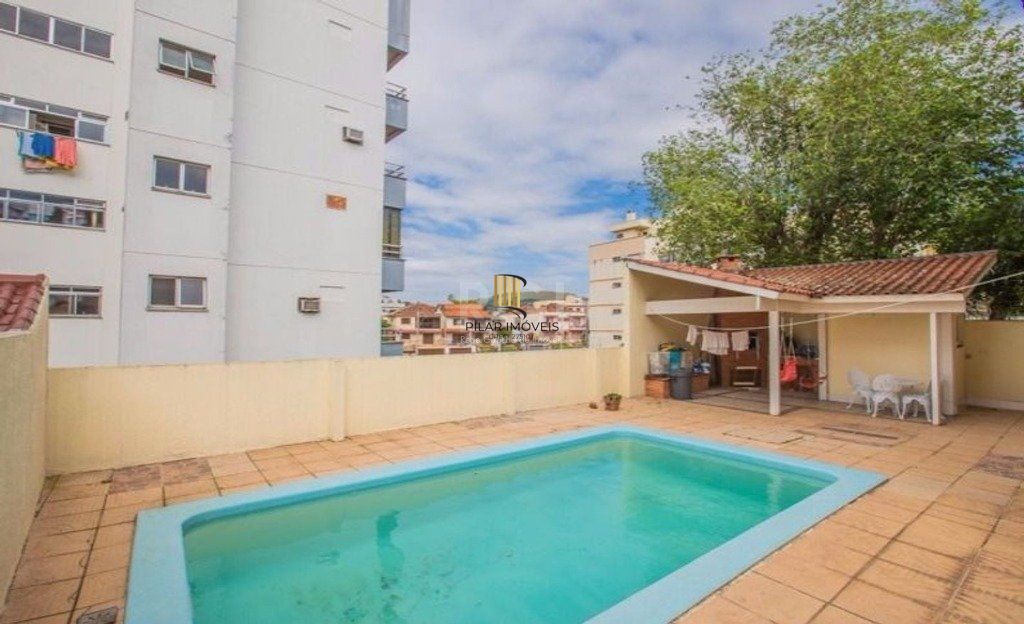 Casa para Venda - 309m², 3 dormitórios, sendo 1 suites, 3 vagas - Medianeira