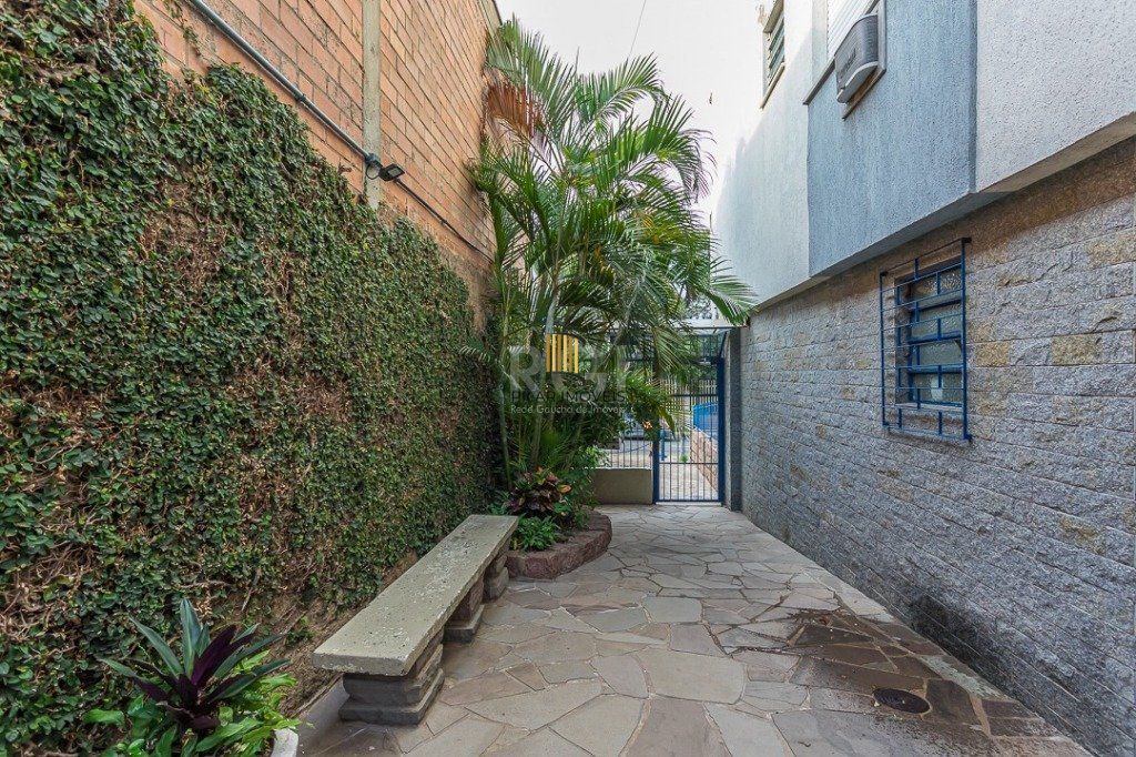 Apartamento para Venda - 65.61m², 2 dormitórios, Petrópolis