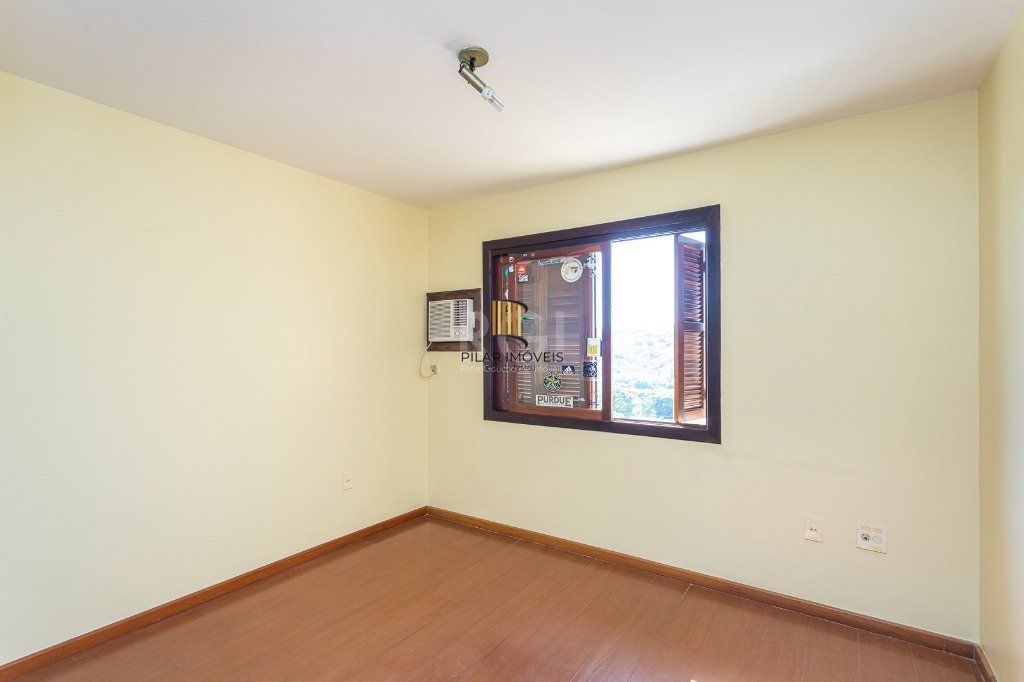Casa Condominio para Venda - 193.19m², 3 dormitórios, sendo 1 suites, 2 vagas - Cristal
