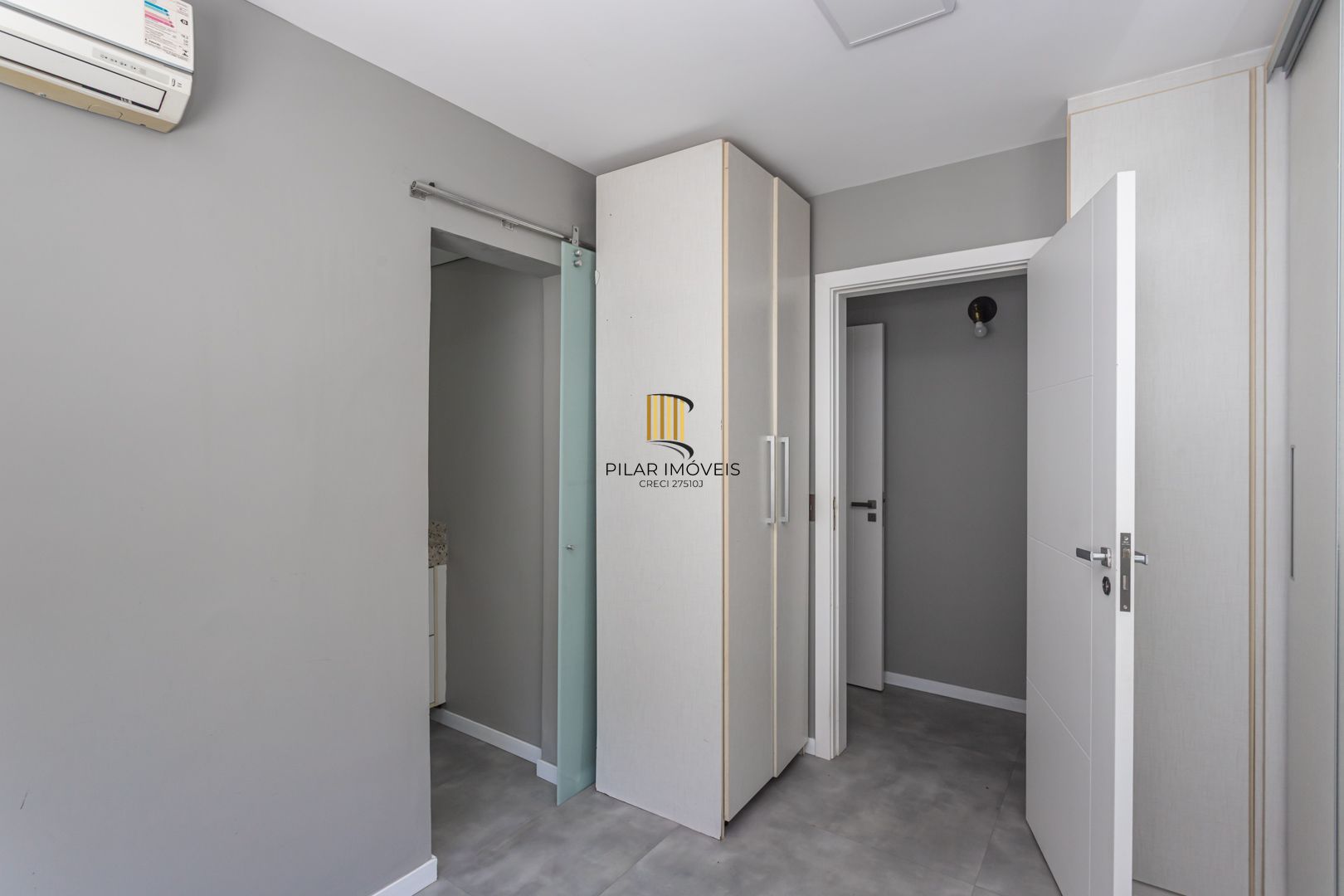 Apartamento Garden no bairro Pertrópolis de 3 dormitórios e 2 vagas DESOCUPADO