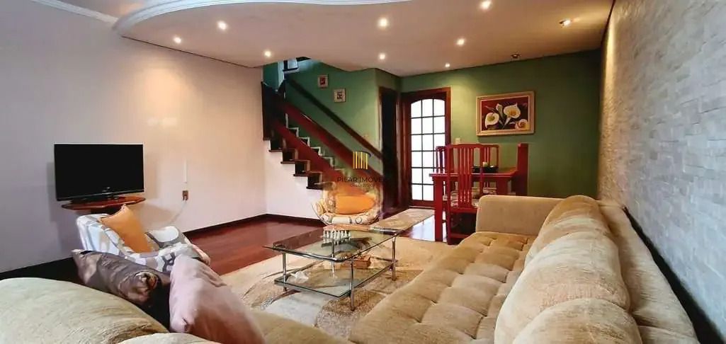 Casa 3 dormitórios no bairro Passo das Pedras