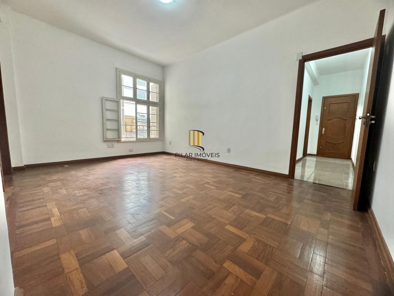 Apartamento 4 dormitórios no bairro Centro Histórico