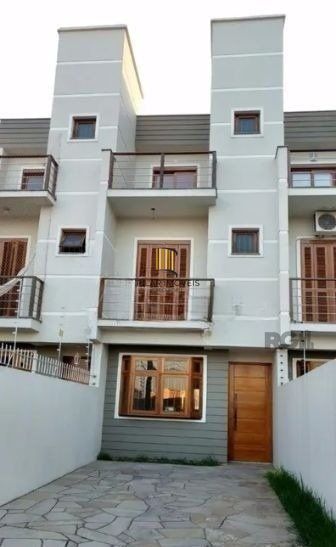 Casa de 2 dormitórios 2 vagas - Parque Santa Fé
