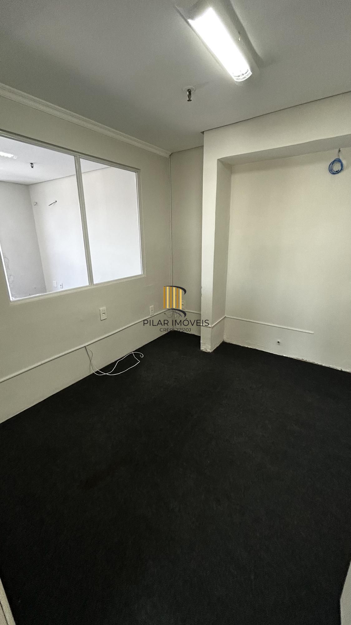 Sala Comercial 1 dormitório no bairro Centro Histórico