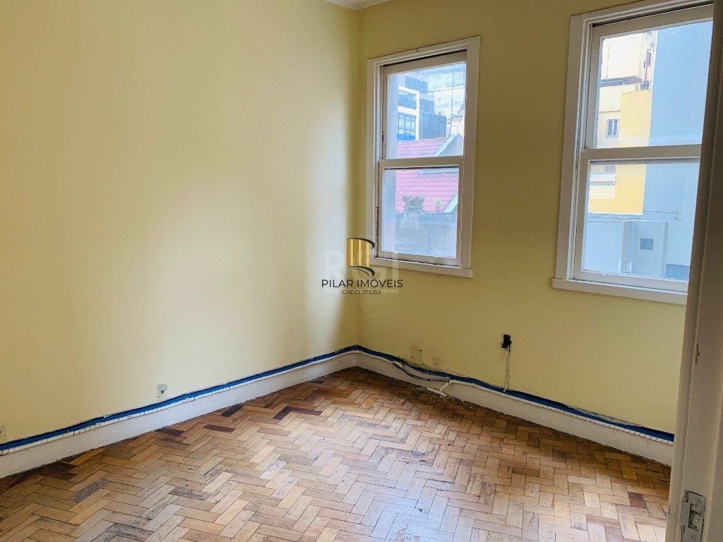 Conjunto/Sala para Venda - 123.42m², 0 dormitórios, Centro