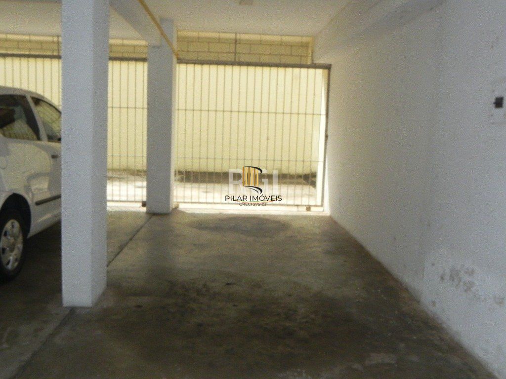 Apartamento para Venda - 107.65m², 3 dormitórios, sendo 1 suites, 2 vagas - Cristo Redentor