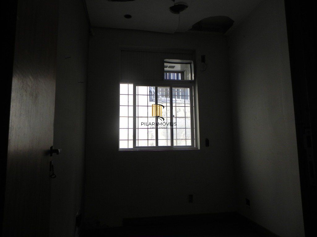 Casa Comercial para Venda - 220m², 0 dormitórios, Menino Deus