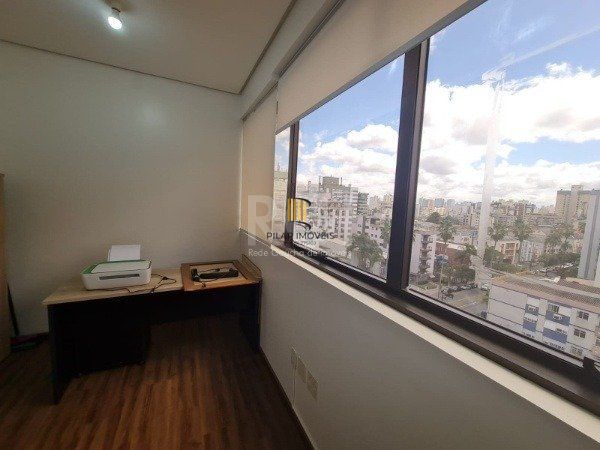 Conjunto / Sala comercial no Menino Deus