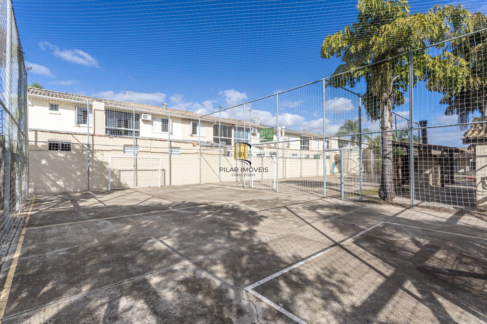 Casa de Condomínio 3 dormitórios no bairro Humaitá