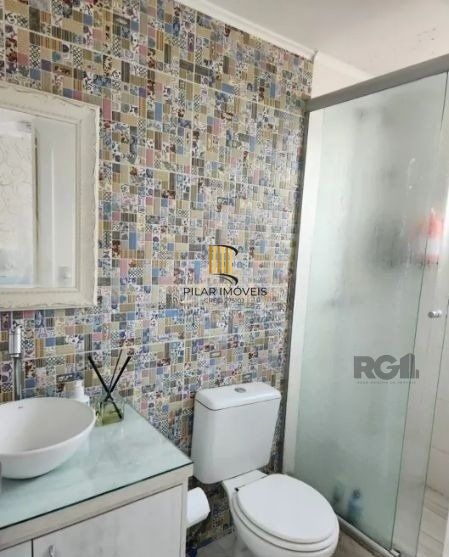 Apartamento para Venda no Partenon de 2 dormitórios 1 vaga