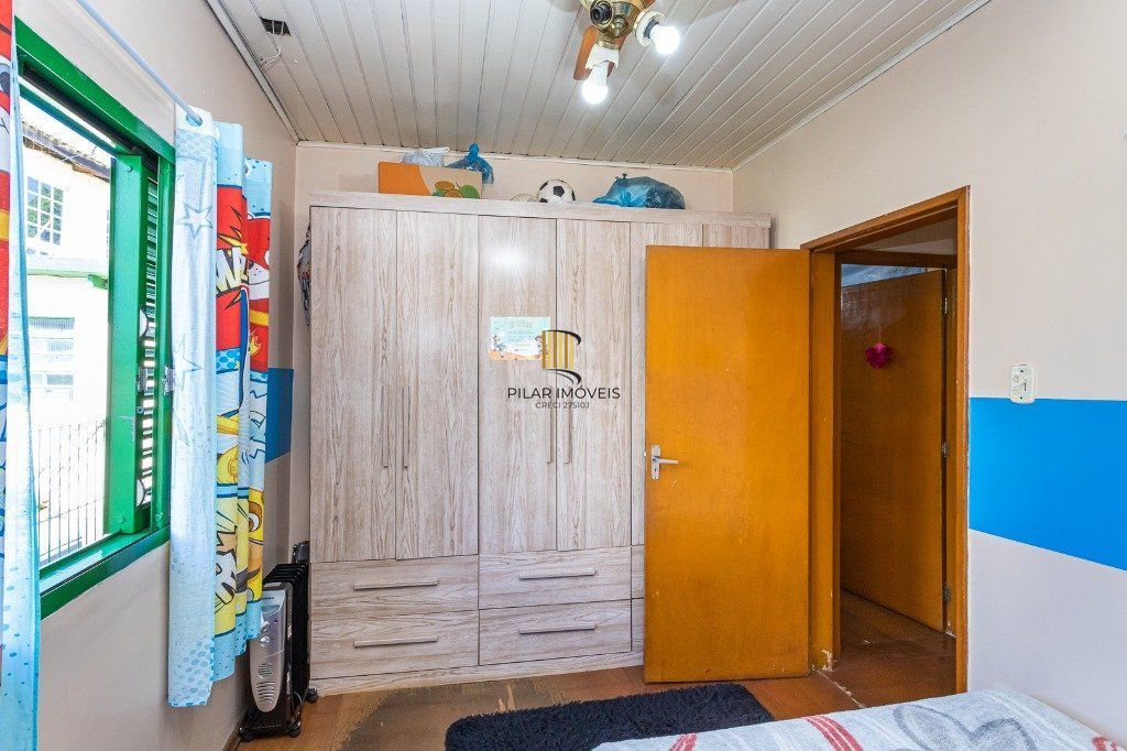 Casa para Venda - 143.32m², 3 dormitórios, sendo 1 suites, 5 vagas - Parque Santa Fé