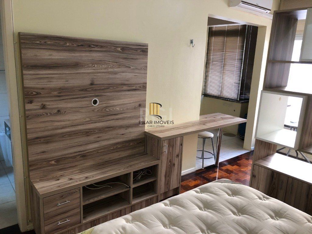 Apartamento JK  mobiliado no Jardim Botânico