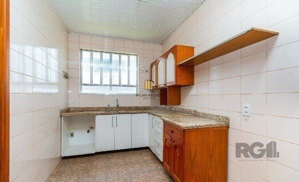 Casa 4 Dormitório(s) Bairro Petrópolis