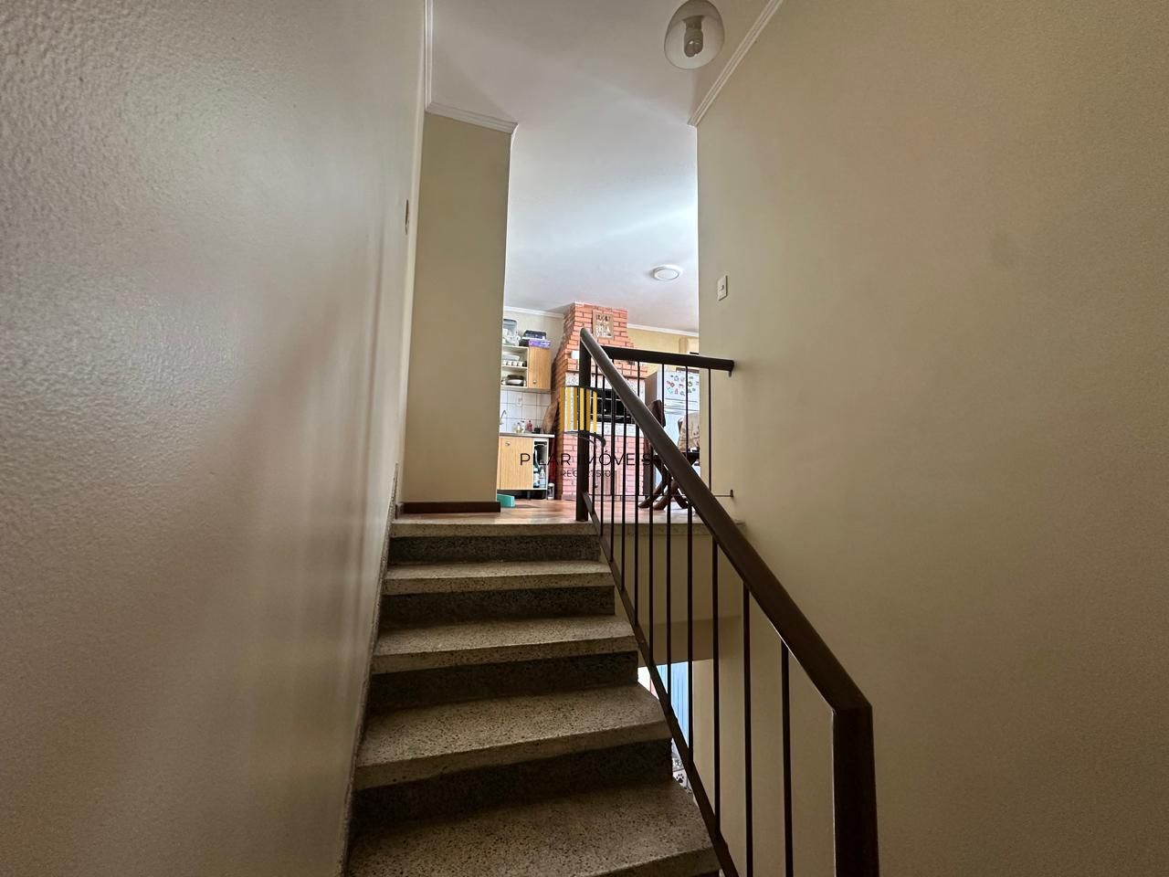 Ótima cobertura de 3 dormitórios com 232m² no bairro Passo da Areia.